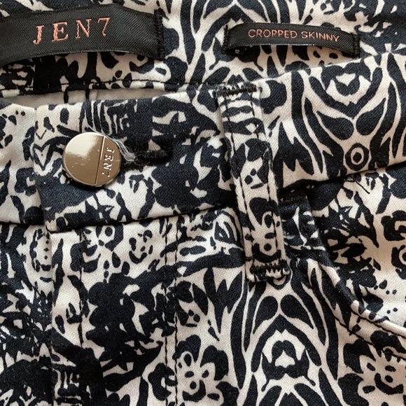 JEN7 by 7 for all mankind cropped skinny jeans - Picture 4 of 8